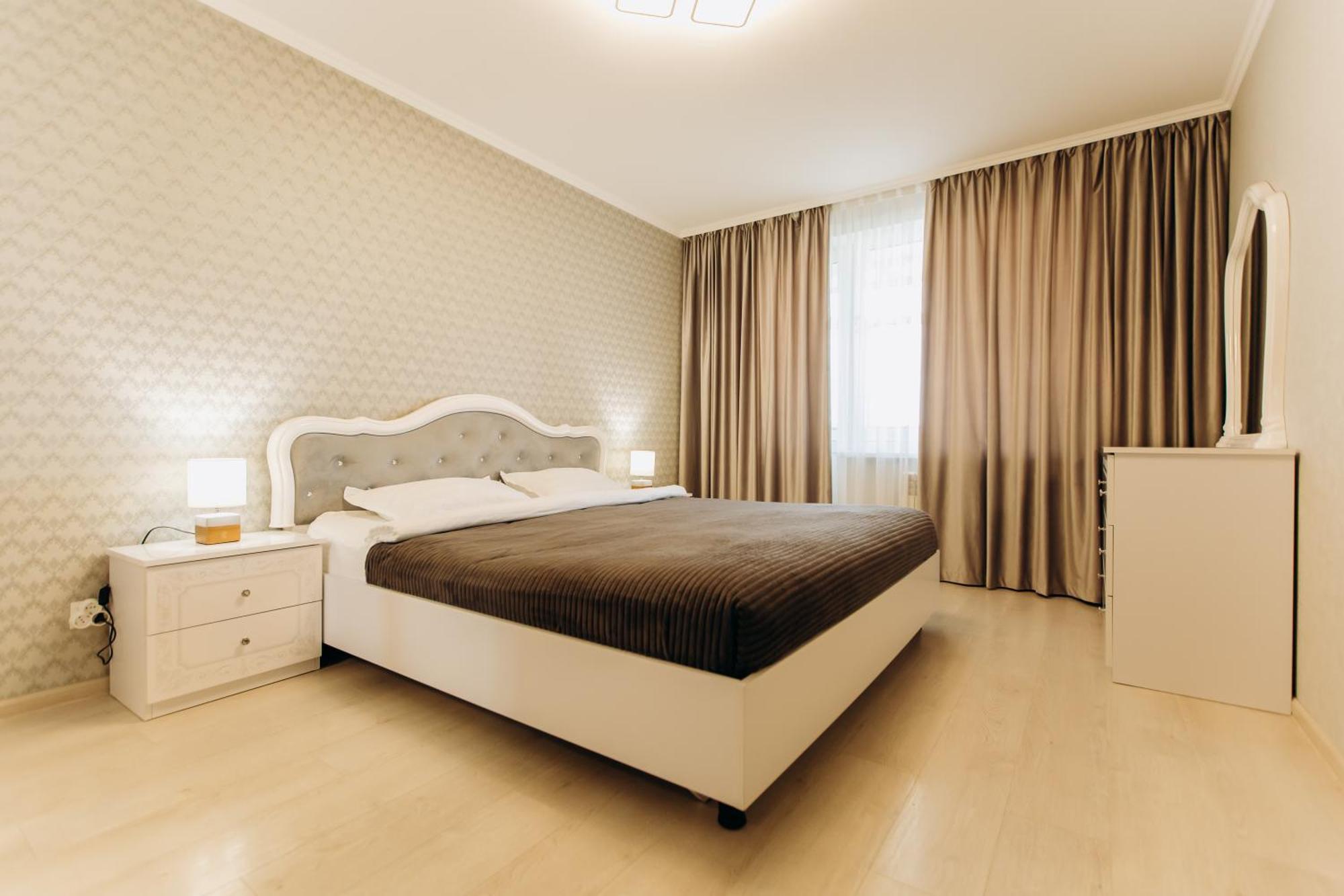 Apartment Luxury Family On Golovna: Prime Border Route Location