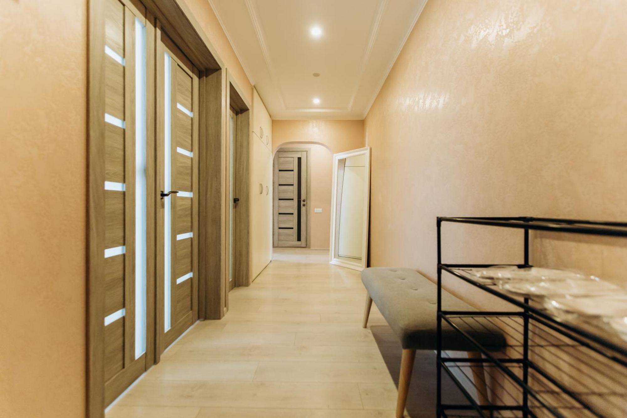 Apartment Luxury Family On Golovna найкраще розташування по дорозі до кордону - район тц депот безконтактне заселення *